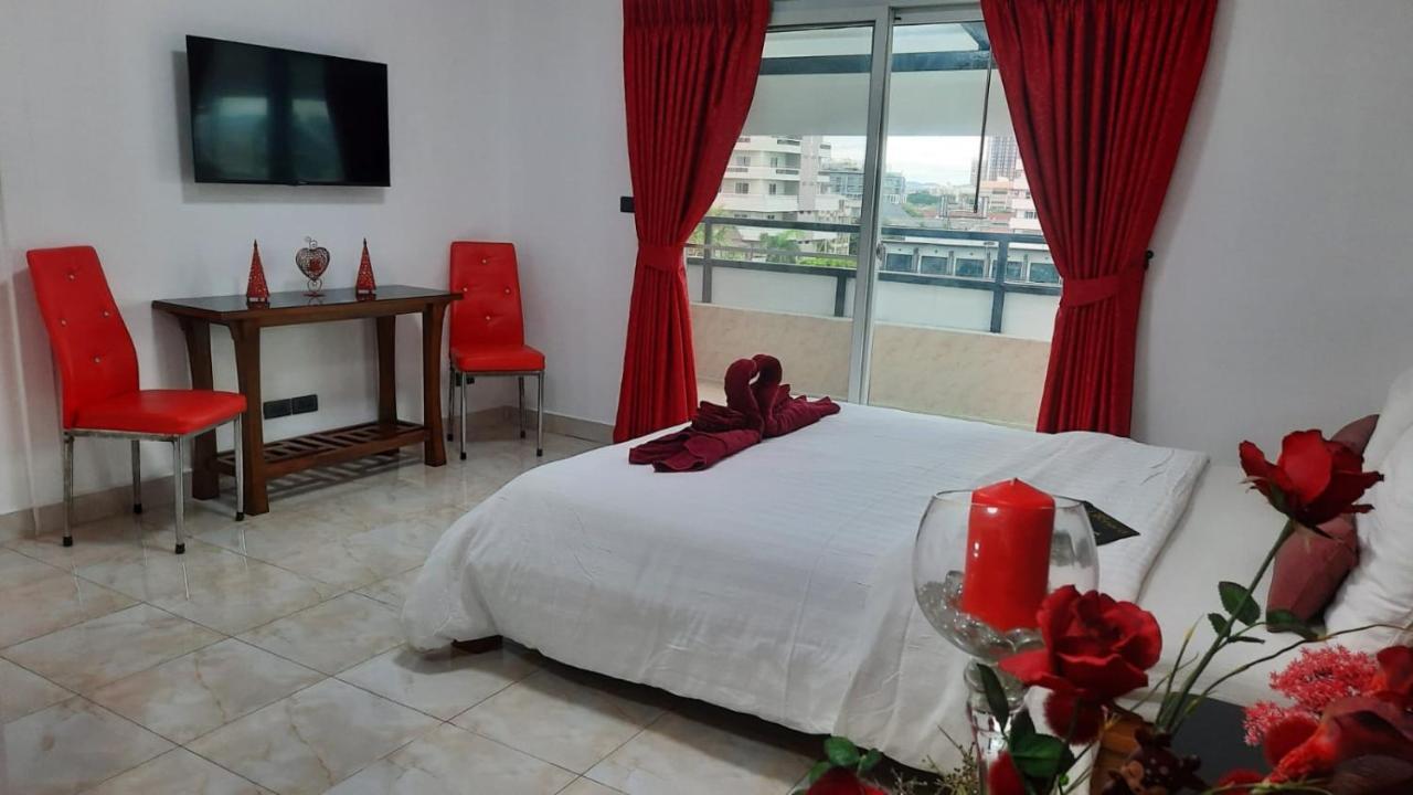 Happy Beach Jomtien Guesthouse Ngoại thất bức ảnh