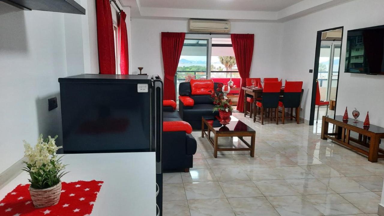 Happy Beach Jomtien Guesthouse Ngoại thất bức ảnh
